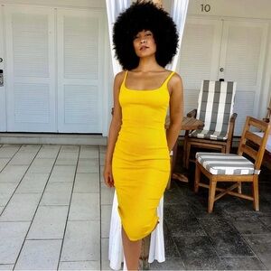 VENUS Yellow Midi Dress